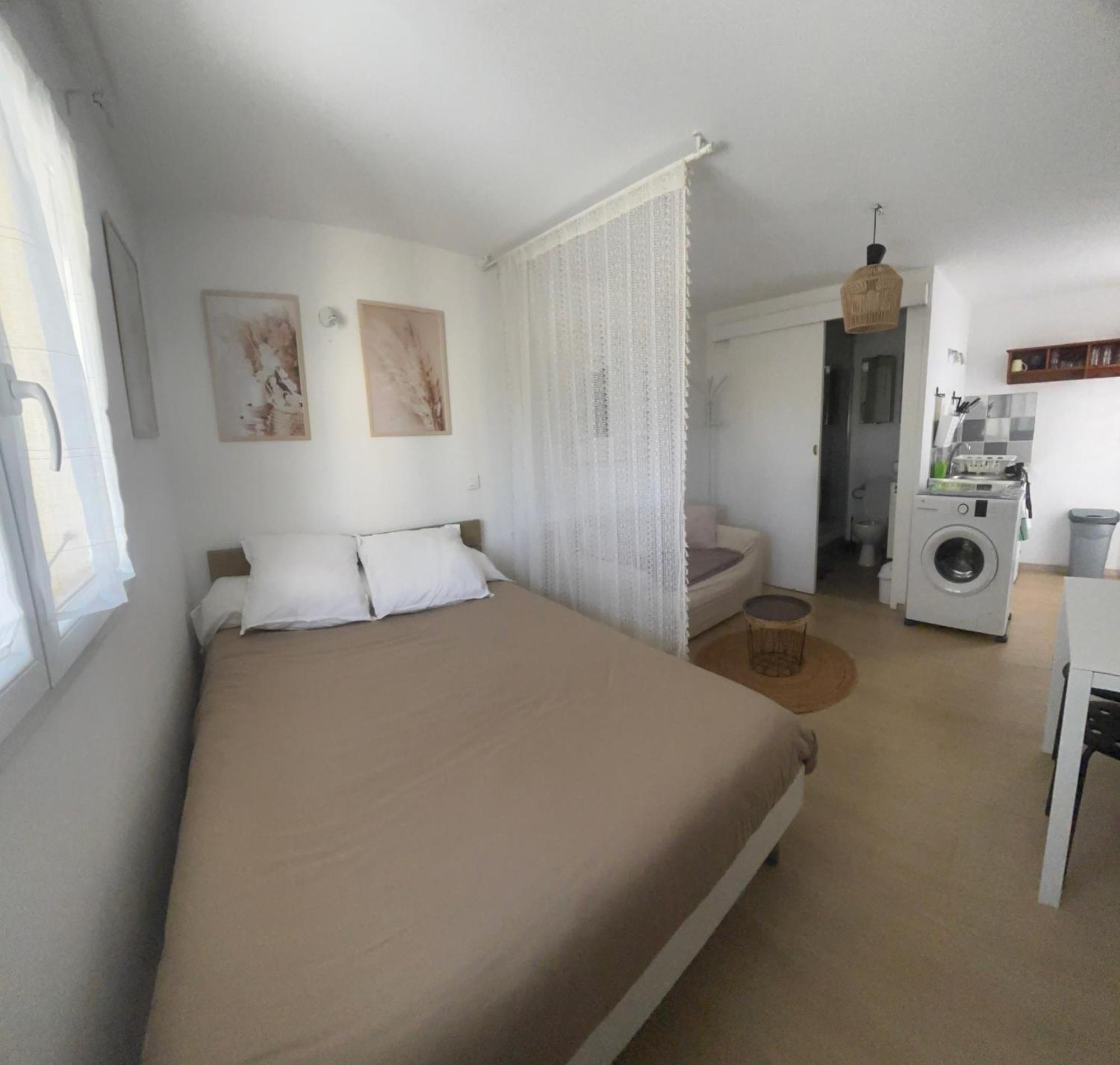 Tiny House A 50M De La Plage De Miomo Marine du Miomo Екстер'єр фото